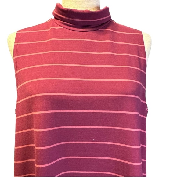 Garnet Hill Mock Neck Sleeveless Split Hem Tunic Top NWT Size Large #47166 - Picture 3 of 13